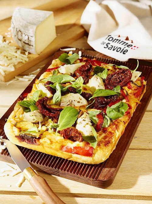 Pizza du chef, légumes de saison Tomme de Savoie IGP