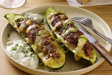 Courgettes farcies façon kefta à la Tomme de Savoie IGP