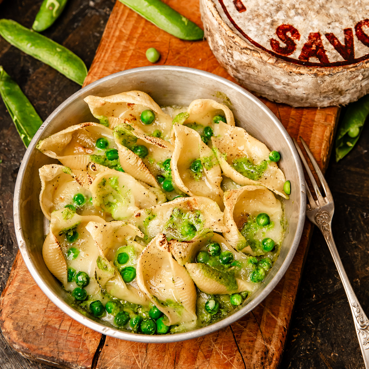 Conchiglionis farcis à la Tomme de Savoie et pistou